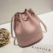Load image into Gallery viewer, Vintage Tassel Crossbody Bucket Bag Luxury Woman Bag Female Shoulder Handbags Drawstring Messenger Crossbody Bags Sac Main