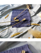 Load image into Gallery viewer, Simple moments Modern Style Gold Metal Candle Holders Wedding Decoration Bar Party Home Decor Candlestick
