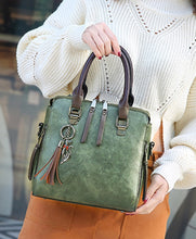 Load image into Gallery viewer, Vintage PU Leather Ladies HandBags Women Messenger Bags TotesTassel Designer Crossbody Shoulder Bag Boston Hand Bags Hot Sale
