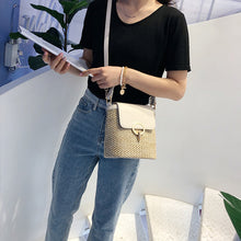 Load image into Gallery viewer, Casual Chains Straw Bucket Bags Women Summer Messenger Bag Rattan Bags Beach Lady Travel Purses and Handbags Shoulder Bag Bolsa
