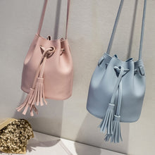 Load image into Gallery viewer, Vintage Tassel Crossbody Bucket Bag Luxury Woman Bag Female Shoulder Handbags  Drawstring Messenger Crossbody Bags Sac Main
