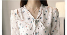 Load image into Gallery viewer, Jielur 2020 Autumn Three Quarter Women's Blouses Print Floral Print Chiffon Shirts Casual Lace Up Female Blusas Ladies Top S-XXL
